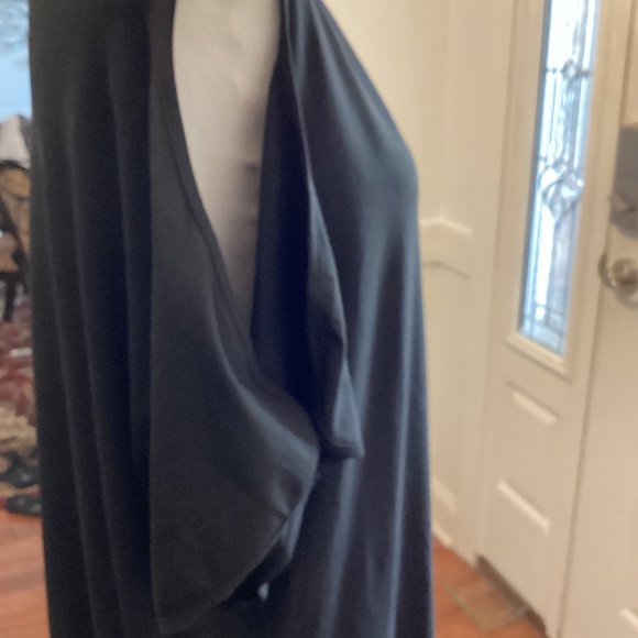 COLD SHOULDER CUT FRINGE MIDI DRESS (Size= 2XL) - Picture 10 of 10